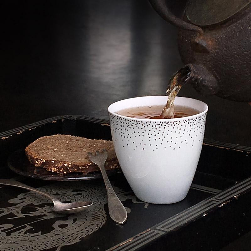 GRANDE TASSE ASSOIFFÉE, platine