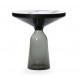 Table d'appoint Bell gris quartz, cadre métal noir, plateau marbre blanc