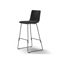 Chaise de bar Pato pieds luge assise tapissée FREDERICIA