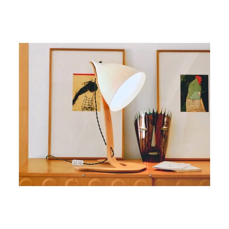 Lampe d'appoint design en porcelaine blanche