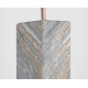 Corps de lampe : marbre Palissandro Blu Nuvolato poli, rosace en laiton bruni satiné mat